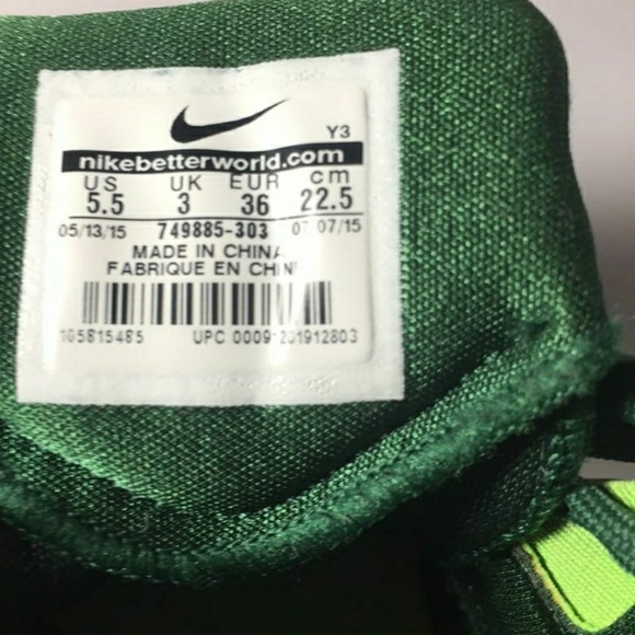 Hyperdunks - Picture 3 of 5